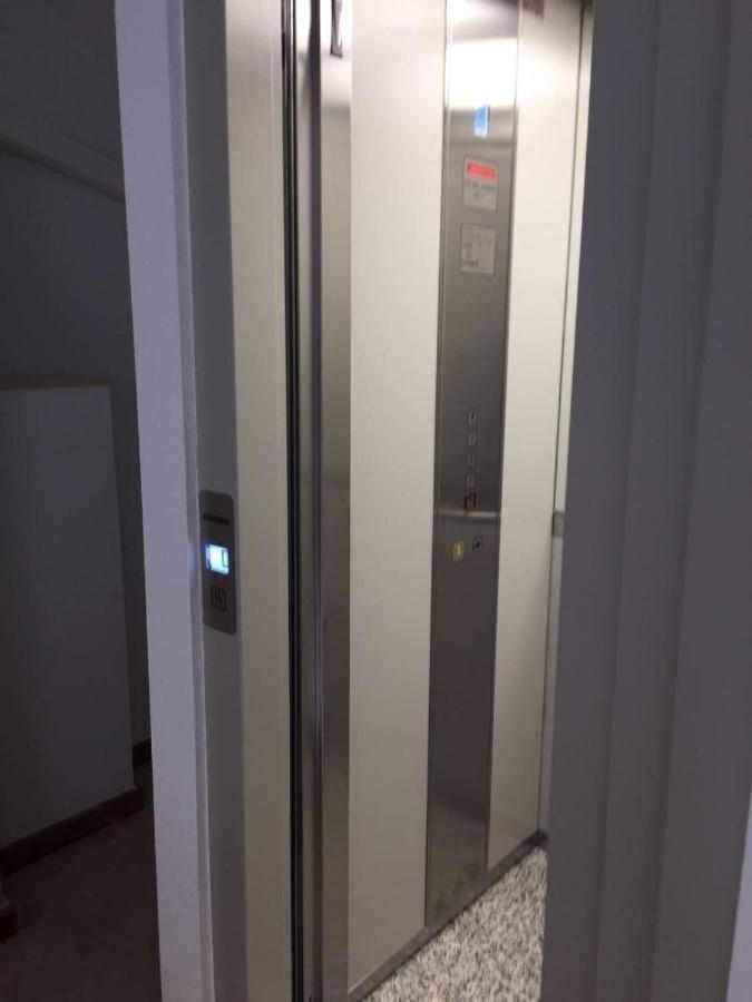 Apartamentos Terra Y Onix Zona Centro Ельда Екстер'єр фото